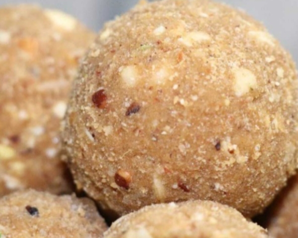 Rustic mixed nut laddu